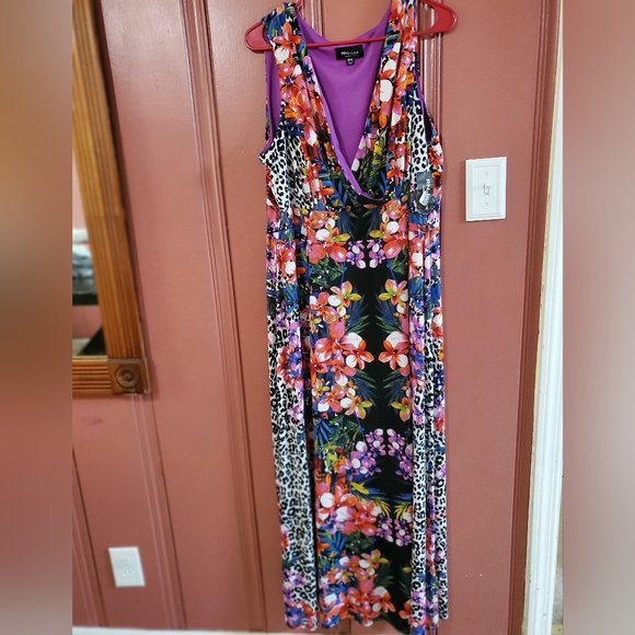 NWT Ronni Nicole Floral Animal Wild Print Sleeveless Maxi Dress 16W New - Picture 2 of 5